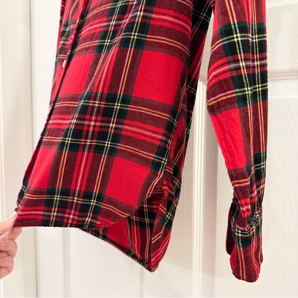 Old Navy Relaxed Plaid Twill Classic Flannel Button Down Collared Shirt Red S - Picture 7 of 9
